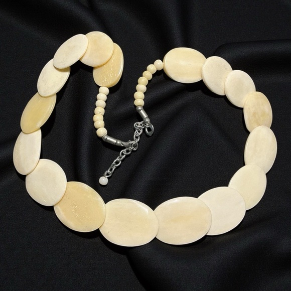 Victorian Bovine Bone Necklace - Picture 2 of 2